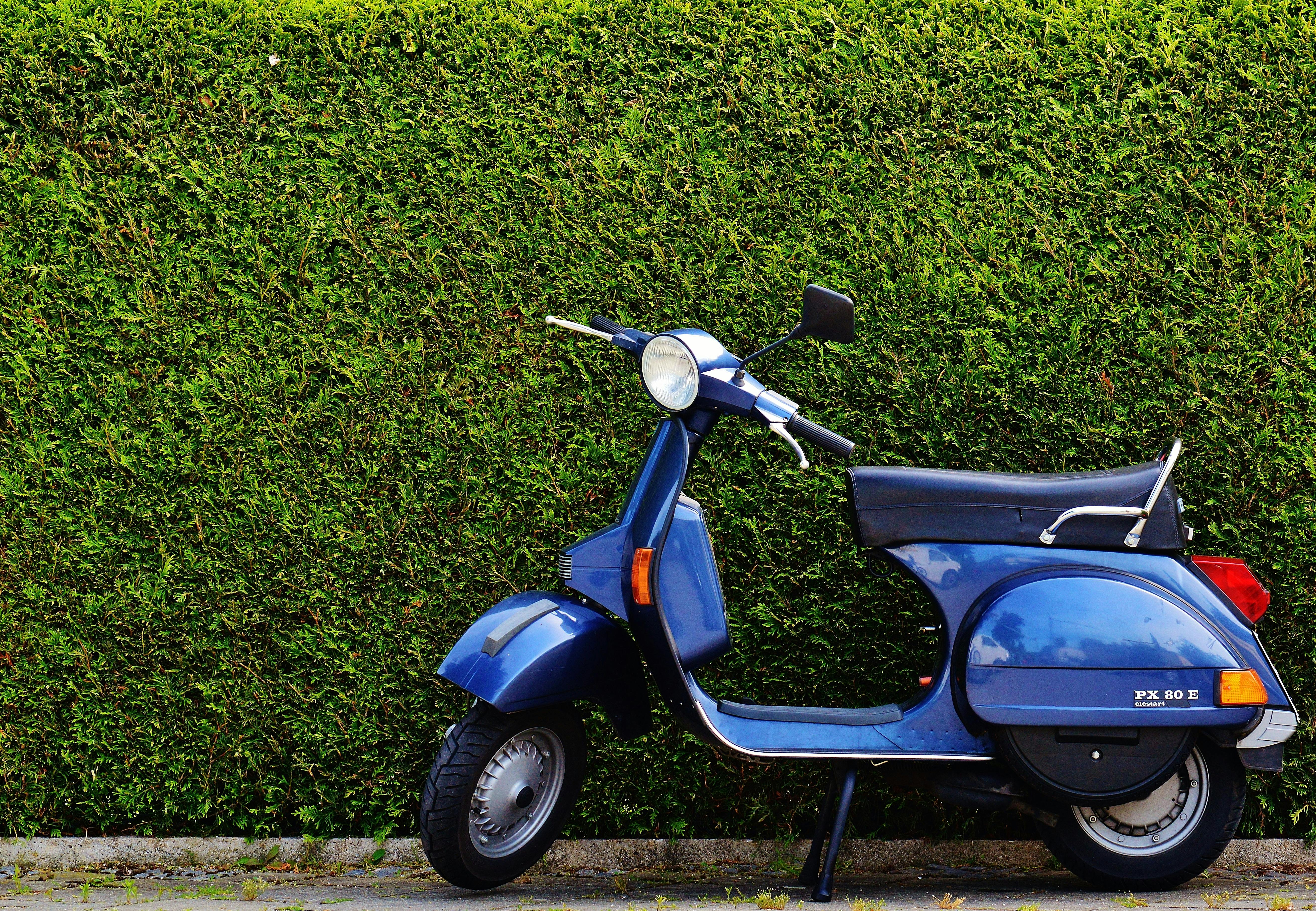 Free stock photos of moped · Pexels