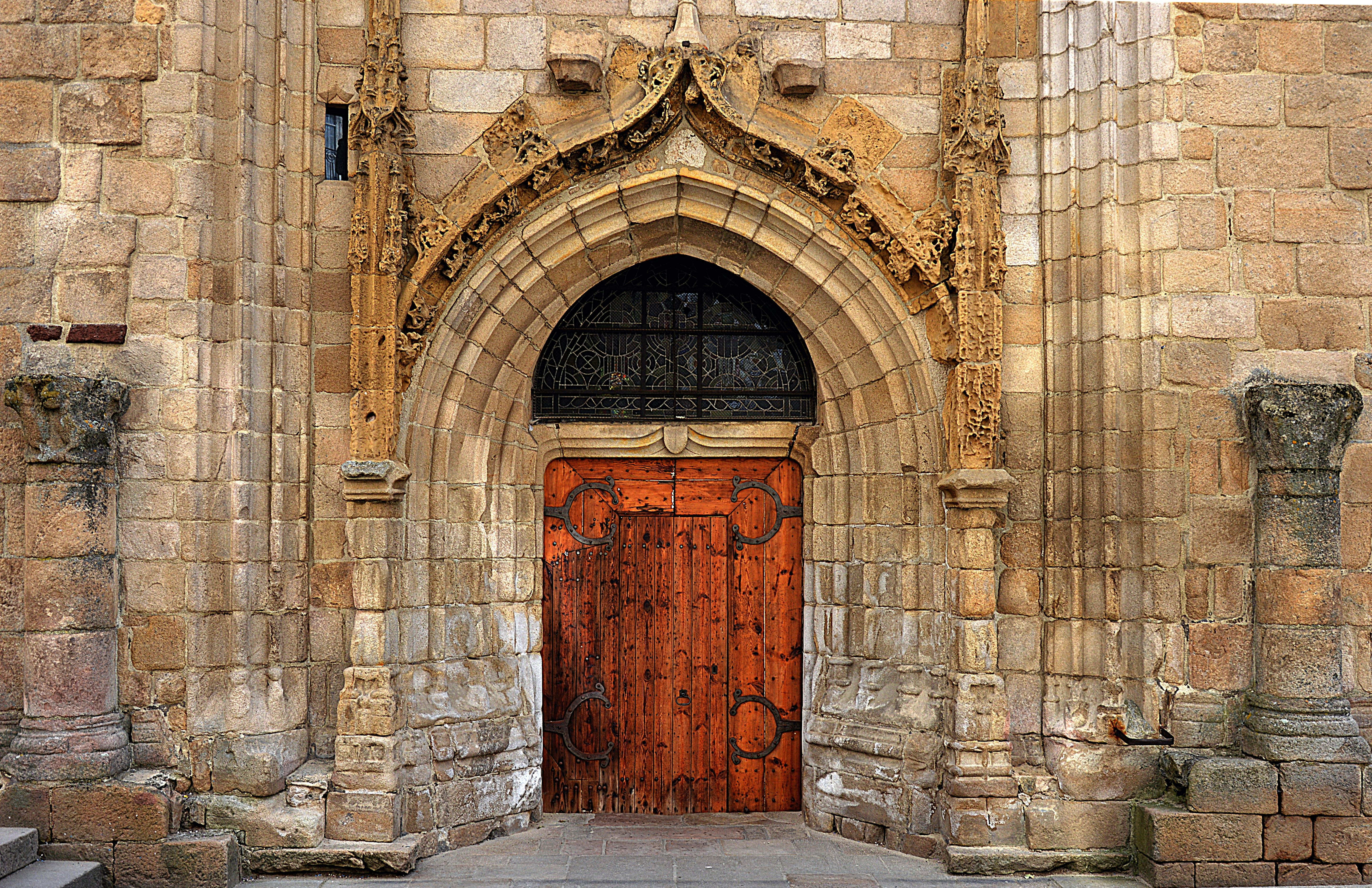 Free stock photos of church door · Pexels