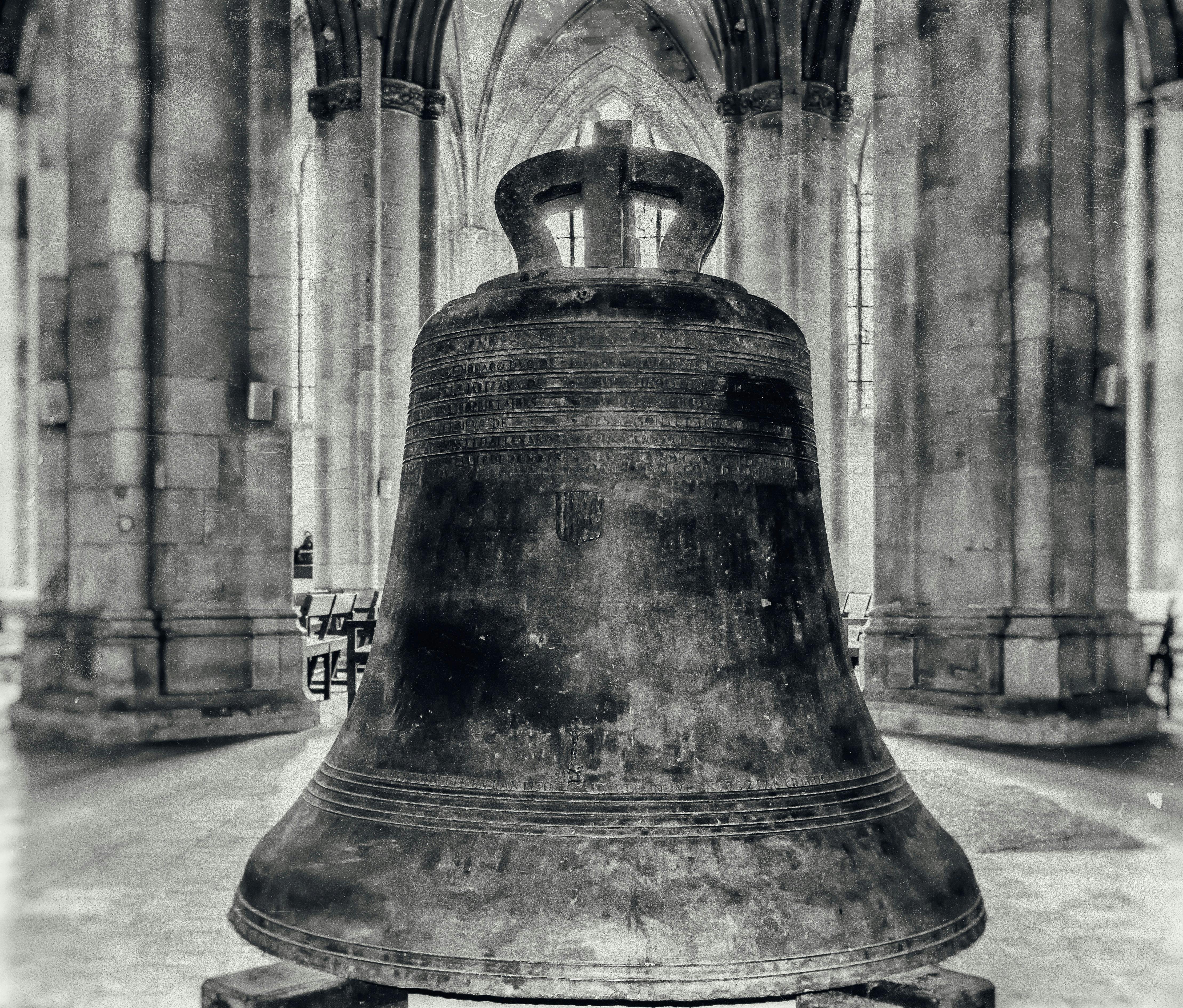 Free stock photos of bell · Pexels