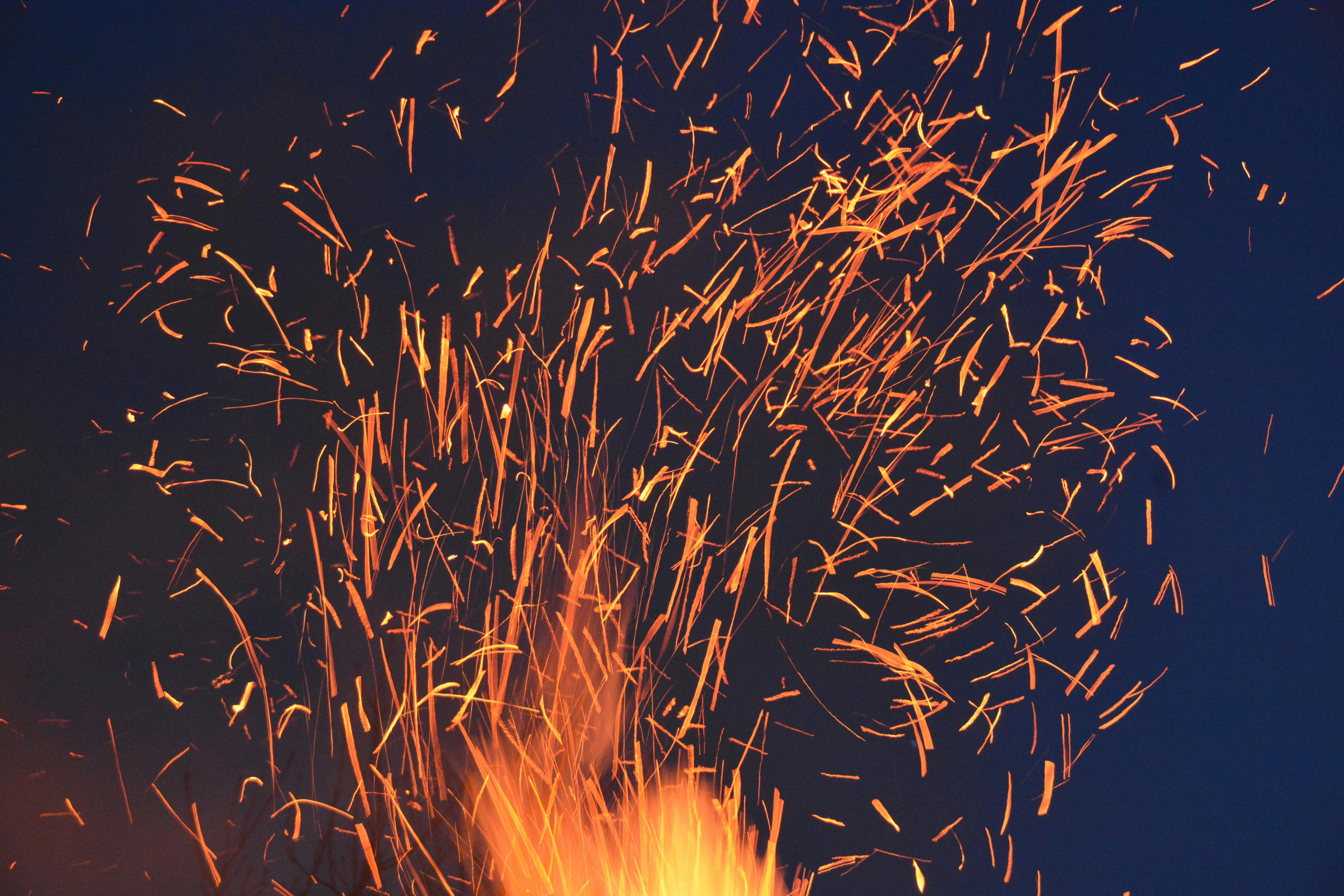 Free stock photos of sparks · Pexels