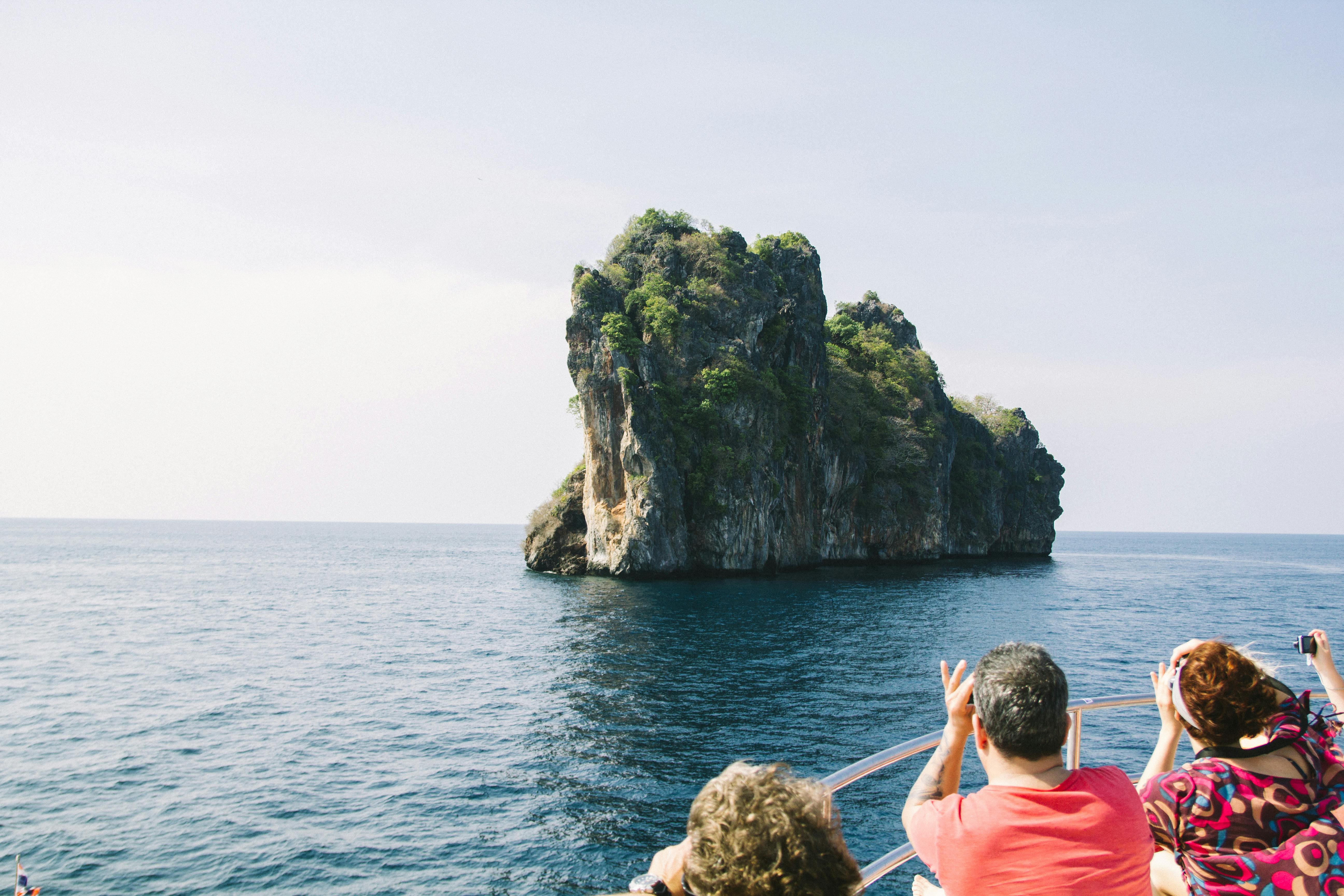 Free stock photos of island hopping · Pexels